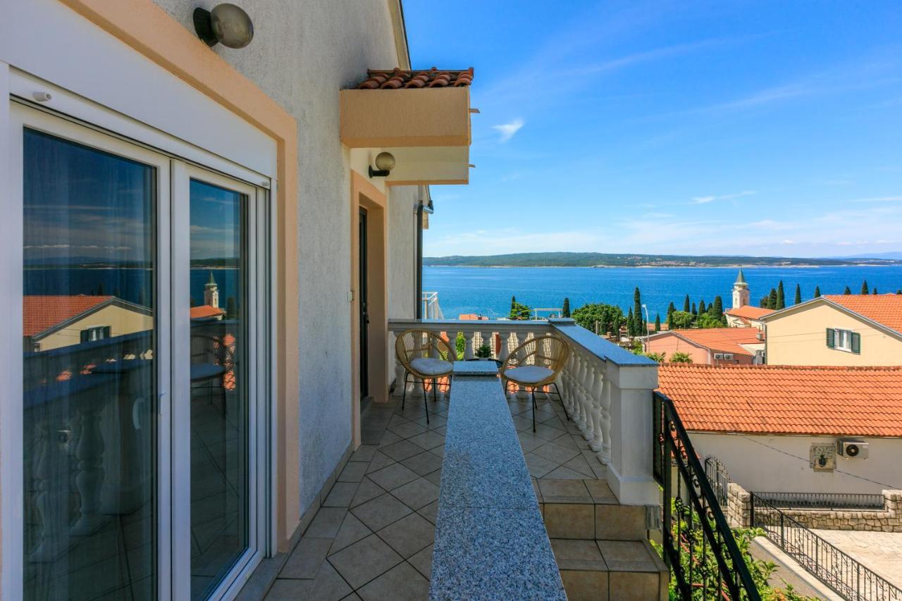 Apartmani Tena Selce Buitenkant foto